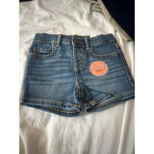 Short for Girl size 12-18 M new‎